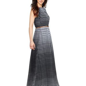 DreamFashion Women's Gown